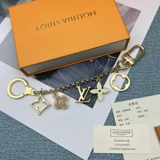 Louis Vuitton مالتي تشارم ذهبي اللون مينا سلسلة المفاتيح معصم