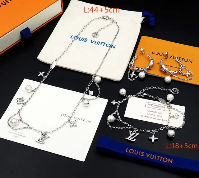 Louis Vuitton Multi-Charms Gold-Tone Pearl Necklace 3