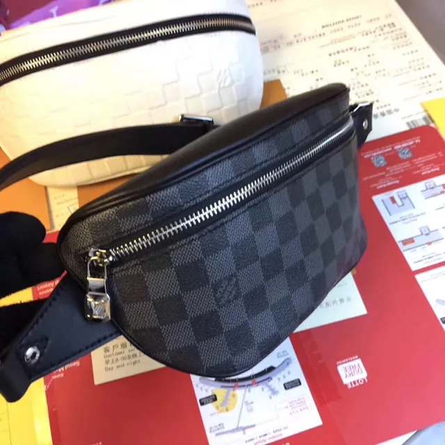 Louis Vuitton Multi Pochette Accessoires Belt Bag Black Monogram-Coated Canvas Dual-Zippered Fashion Belt Bag 8