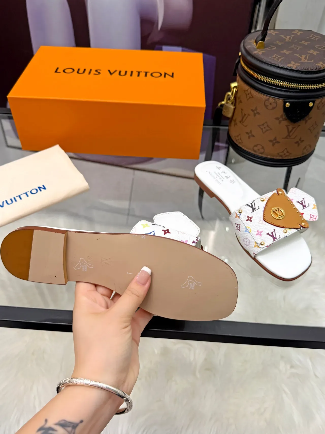 Louis Vuitton Multicolor Beige Flat Slide Monogram Canvas Slippers 4