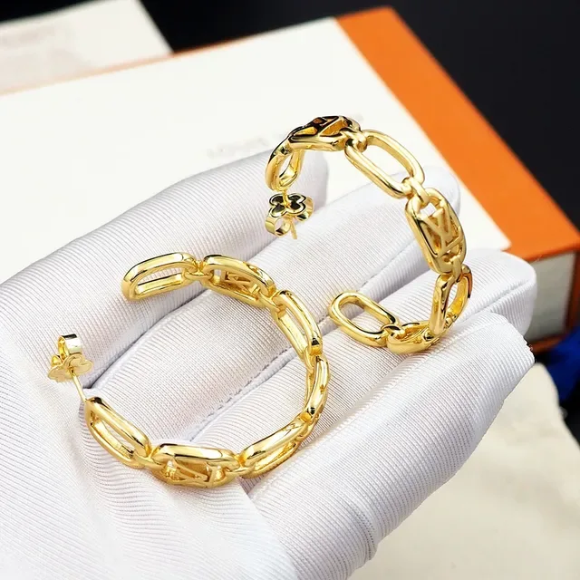 Louis Vuitton MY LV CHAIN Gold-Tone Monogram Chain Hoop Earrings 8