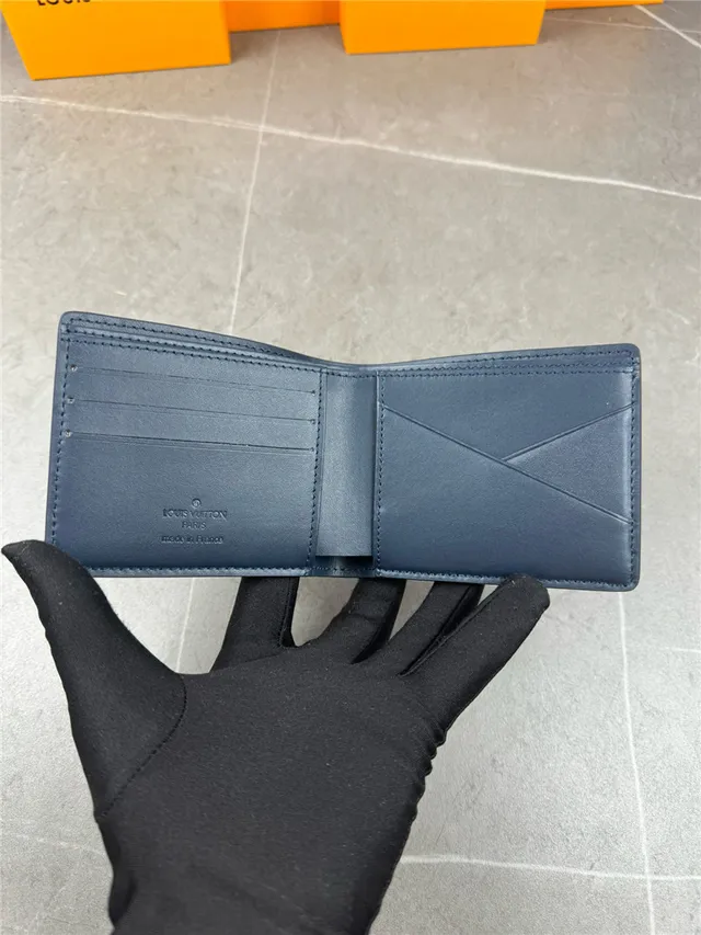 Louis Vuitton Navy White Embossed Monogram Bifold Construction Short Wallet 4