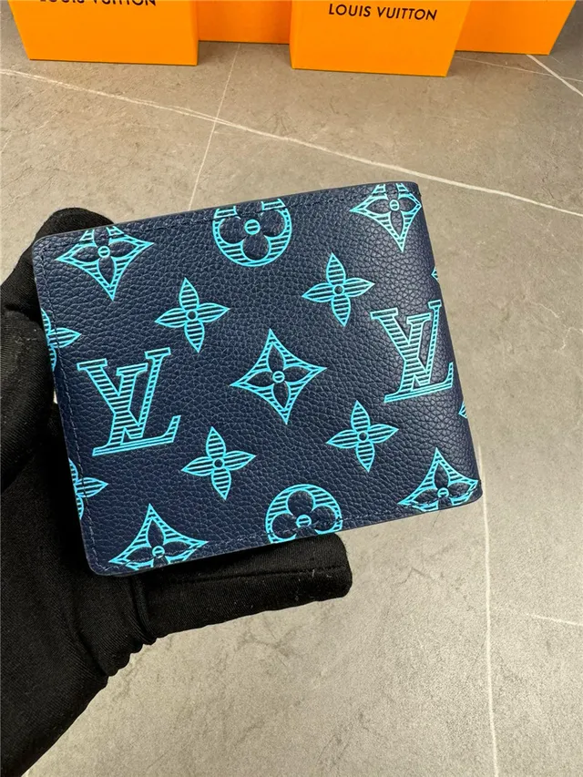 Louis Vuitton Navy White Embossed Monogram Bifold Construction Short Wallet 7