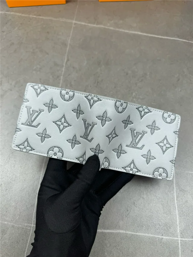 Louis Vuitton Navy White Embossed Monogram Bifold Construction Short Wallet 13