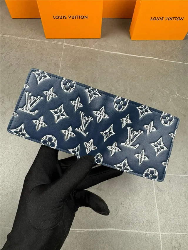 Louis Vuitton Navy White Embossed Monogram Bifold Construction Short Wallet 20