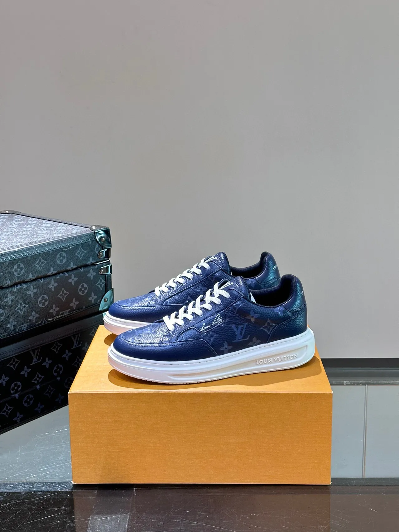 Louis Vuitton Navy White Monogram Leather Platform Sole Lifestyle Sneakers 3