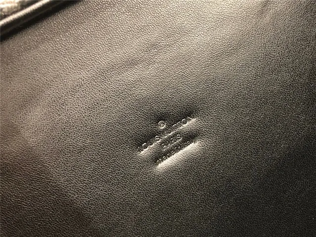 Louis Vuitton Petite Malle Sac Tote Noir Monogramme Style Malle 11
