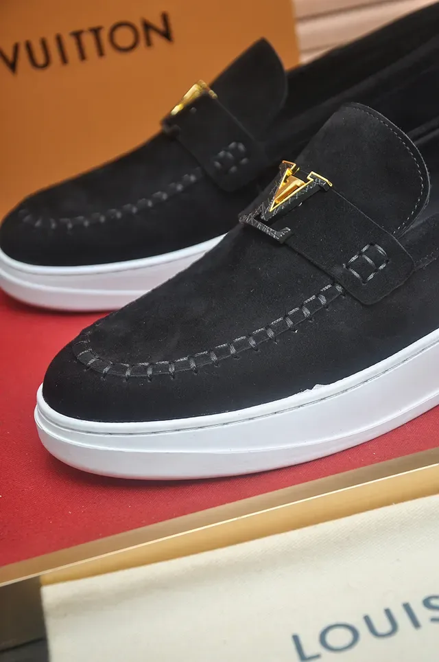 Louis Vuitton Run Away Black White Suede Upper Rubber Sole Loafer 2