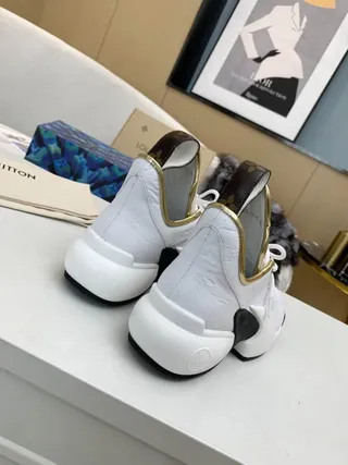 Louis Vuitton Run Away White Monogram Chunky Sneakers 6