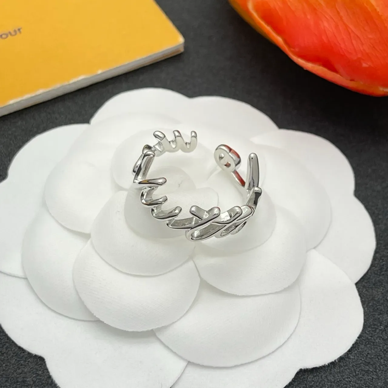 Louis Vuitton Script Logo Silver Ring 5