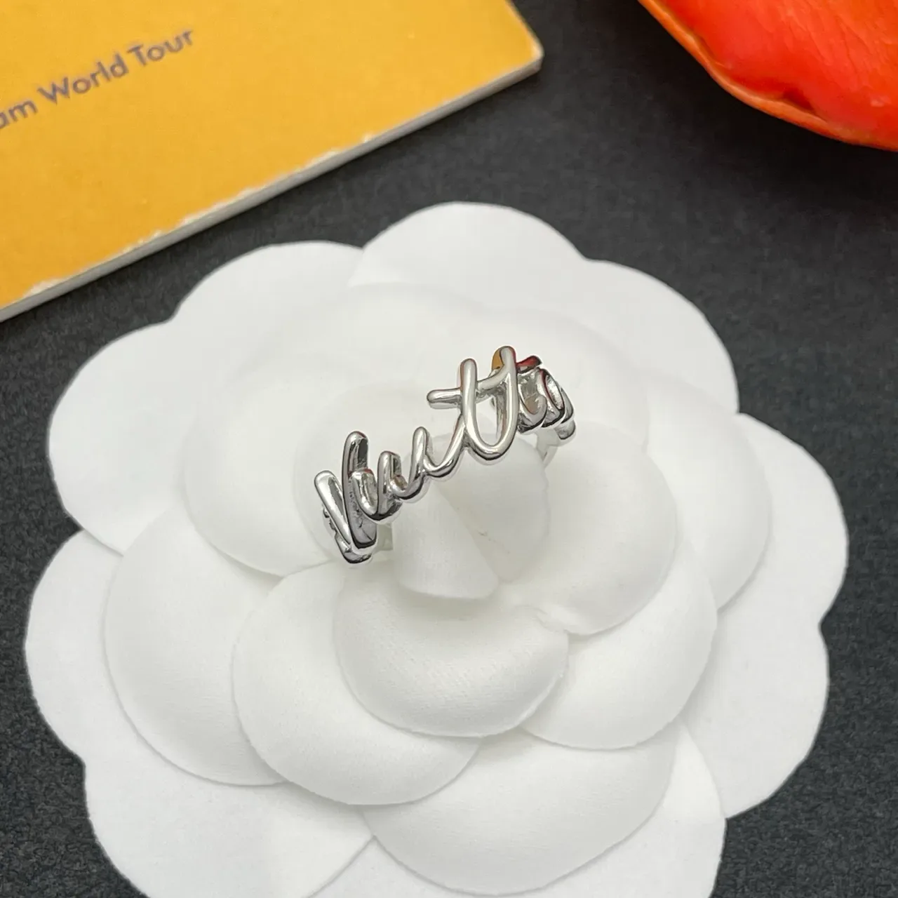 Louis Vuitton Script Logo Silver Ring 8