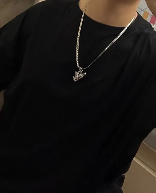 Louis Vuitton Silver Curb Chain Coca-Cola Bottle Charm Necklace 2