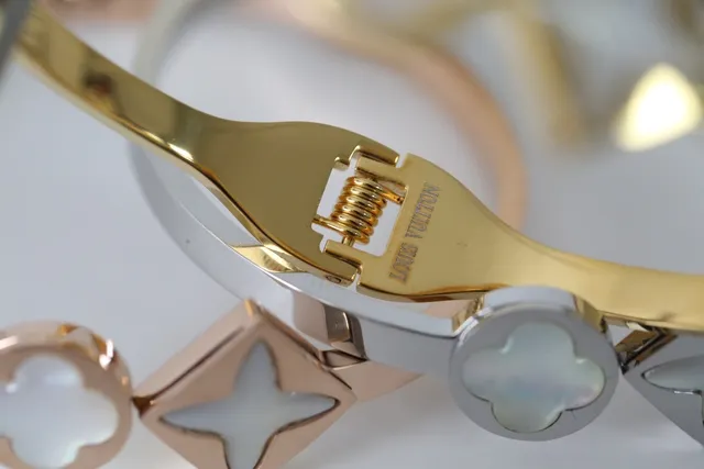 Louis Vuitton Star and Clover Motif Silver Gold Rigid Bangle Mother-of-Pearl Inlay Bracelet 2
