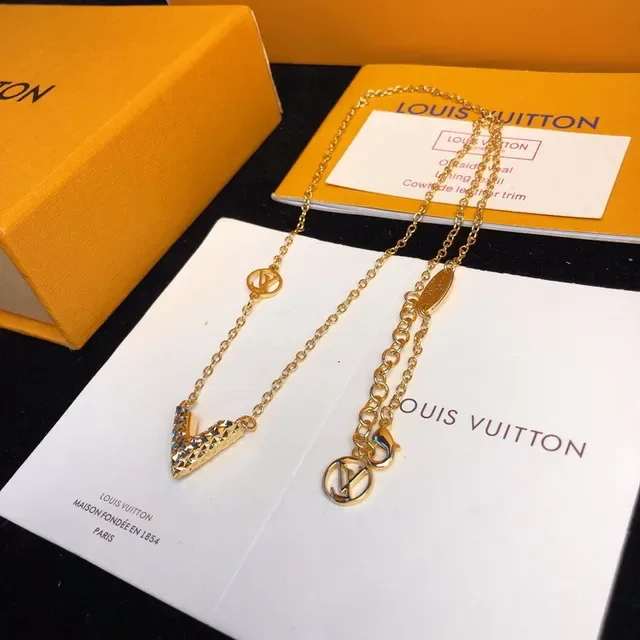 Louis Vuitton V-Shaped Textured Gold-Tone Necklace 8