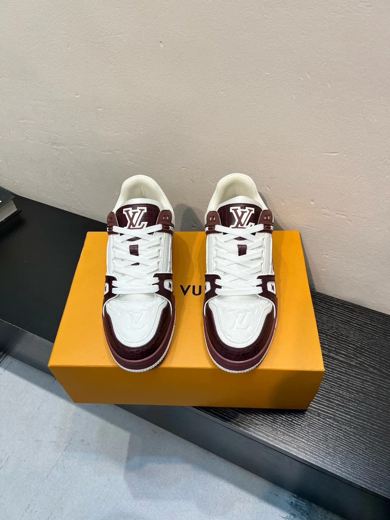 Louis Vuitton White Burgundy Layered Strap Design Embossed Monogram Leather Lifestyle Sneakers 2
