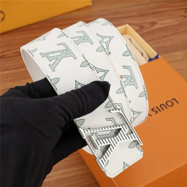 Louis Vuitton cinto de couro branco cinza com impressão de monograma, fivela de bloqueio de giro em tom prateado 4