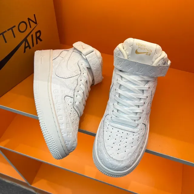 Louis Vuitton White Monogram-Embossed Leather High-Top Sneakers 7
