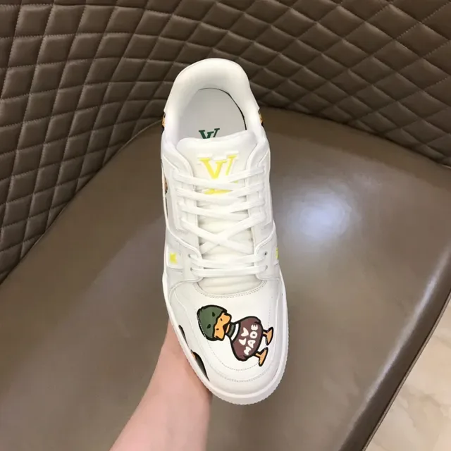Louis Vuitton White Multicolor Leather Upper Cartoon Duck Graphic Print Lifestyle Sneakers 2
