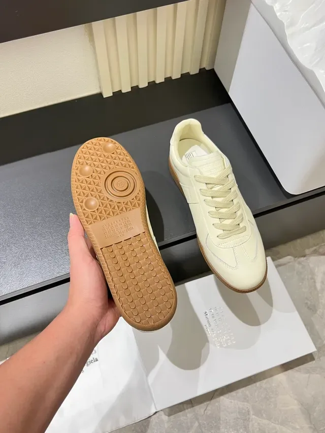 Maison Margiela Sneakers Lifestyle Basses Blances Multicolores en Cuir 2