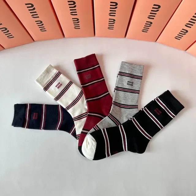 Miu Miu Striped Logo-Cuff Crew Socks 7