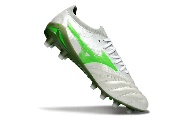 Mizuno Copa Chaussures de football Blanc Vert Cuir Quilted Supérieur Accent Logo Wave Firm Ground 2