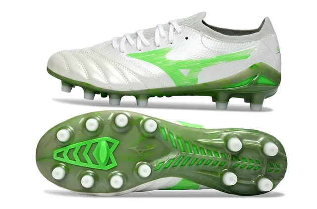 Mizuno Copa Chaussures de football Blanc Vert Cuir Quilted Supérieur Accent Logo Wave Firm Ground 6