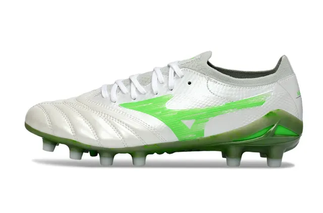 Mizuno Copa Chaussures de football Blanc Vert Cuir Quilted Supérieur Accent Logo Wave Firm Ground 7