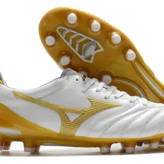 Mizuno Morelia White and Gold Firm-Ground Soccer Shoes