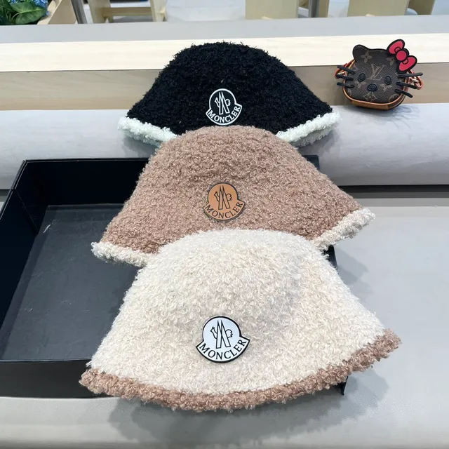 Moncler Curly Shearling-Lined Two-Tone Brown Cream Bucket Hat 6
