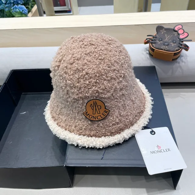 Moncler Curly Shearling-Lined Two-Tone Brown Cream Bucket Hat 7