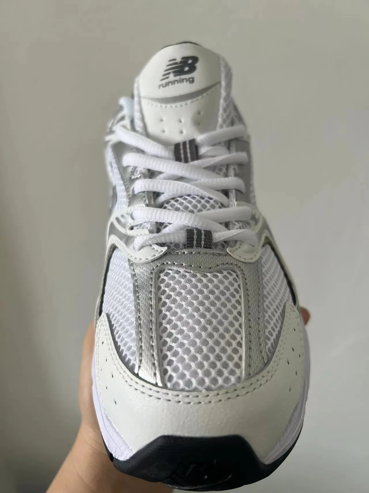 New Balance 530 Blanc Argent Sneakers Style de vie 3