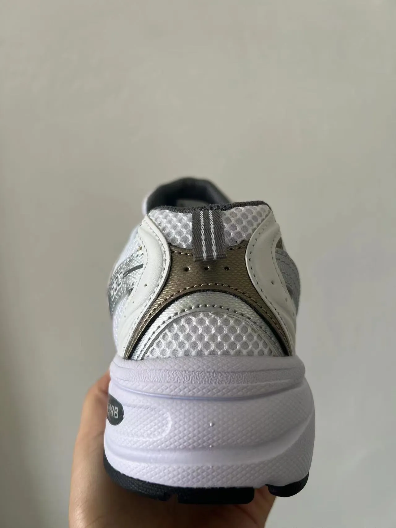 New Balance 530 Blanc Argent Sneakers Style de vie 5