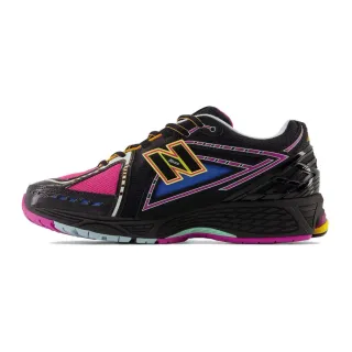 New Balance 860 Preto Rosa Parte superior de malha engenheirada Sobreposições sintéticas multicolor Tênis de corrida