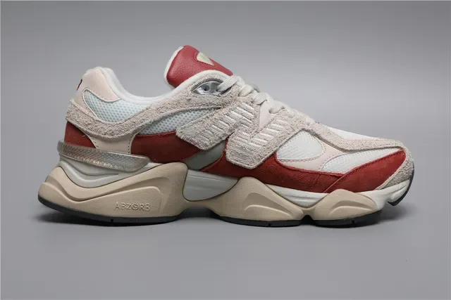 New Balance 9060 Beige et Rouge Sneakers Lifestyle 8