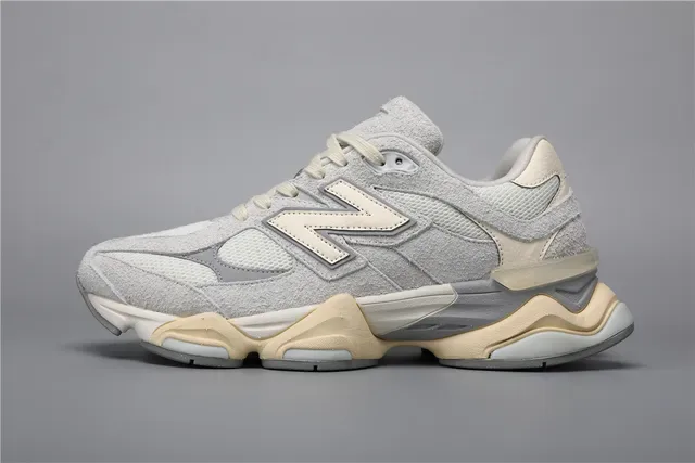 New Balance 9060 Sneakers lifestyle gris et crème 9