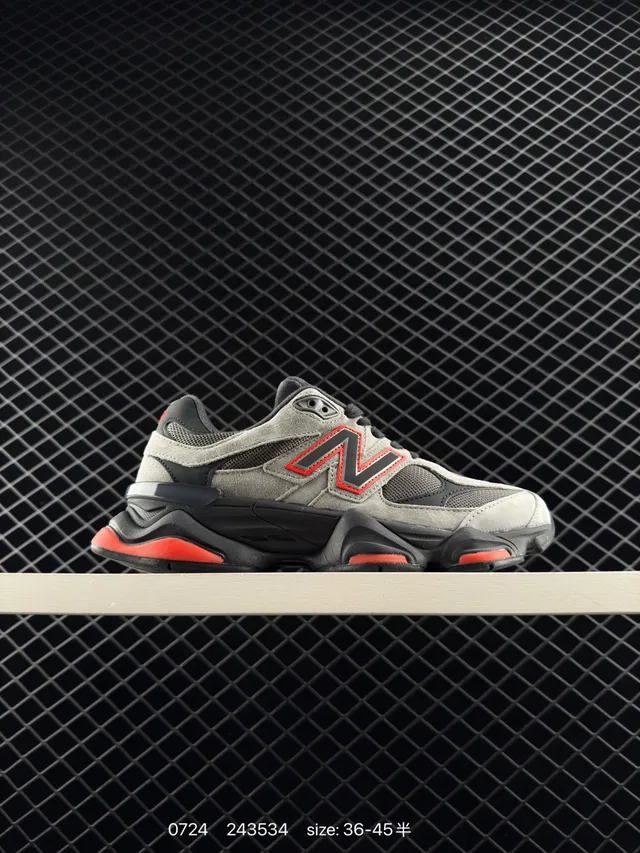 New Balance 9060 Gris Rouge Noir Chunky Sneakers 5