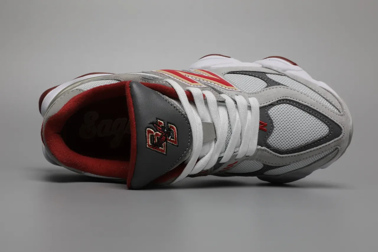 New Balance 9060 cinza vermelho branco tênis lifestyle 7
