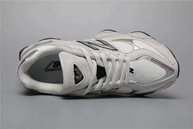 New Balance 9060 cinza branco preto tênis chunky 7
