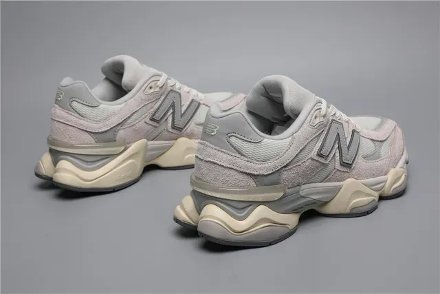 New Balance 9060 Chaussures Lifestyle Rose Clair Gris 3