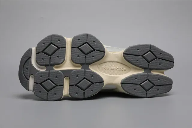 New Balance 9060 Chaussures Lifestyle Rose Clair Gris 6
