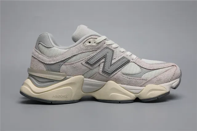 New Balance 9060 Chaussures Lifestyle Rose Clair Gris 8