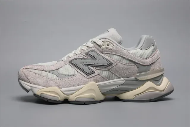 New Balance 9060 Chaussures Lifestyle Rose Clair Gris 9