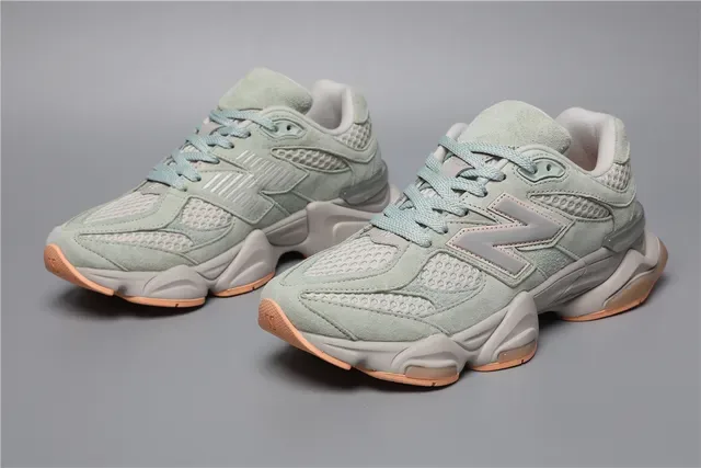 New Balance 9060 Tênis Lifestyle em malha e camurça na cor mint green 5