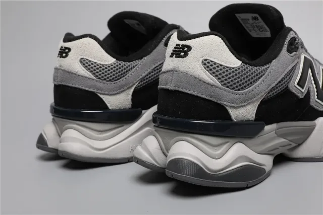 New Balance Chaussures Lifestyle Noir Gris Semelle Intermédiaire Épaisse Mesh-Suede Hybrid Supérieure 2