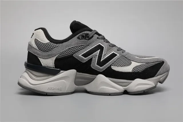 New Balance Chaussures Lifestyle Noir Gris Semelle Intermédiaire Épaisse Mesh-Suede Hybrid Supérieure 8