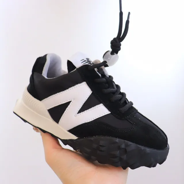 New Balance Black White Layered Upper Oversized 'N' Logo Chunky Sneakers 8