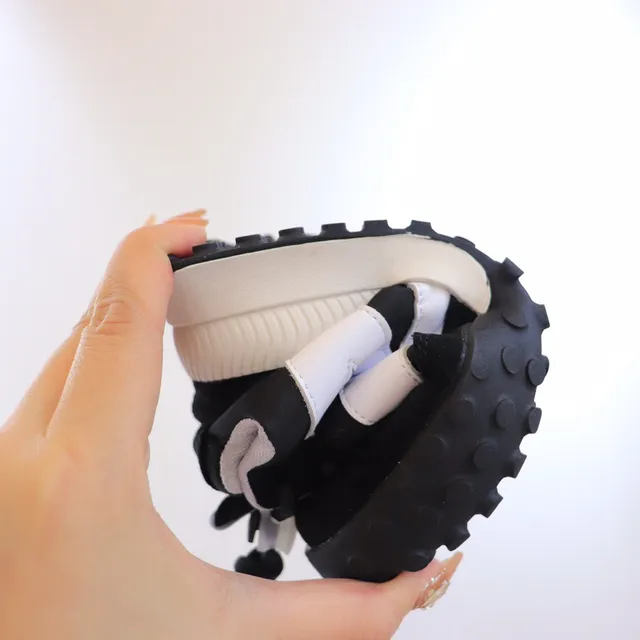 New Balance Black White Layered Upper Oversized 'N' Logo Chunky Sneakers 12