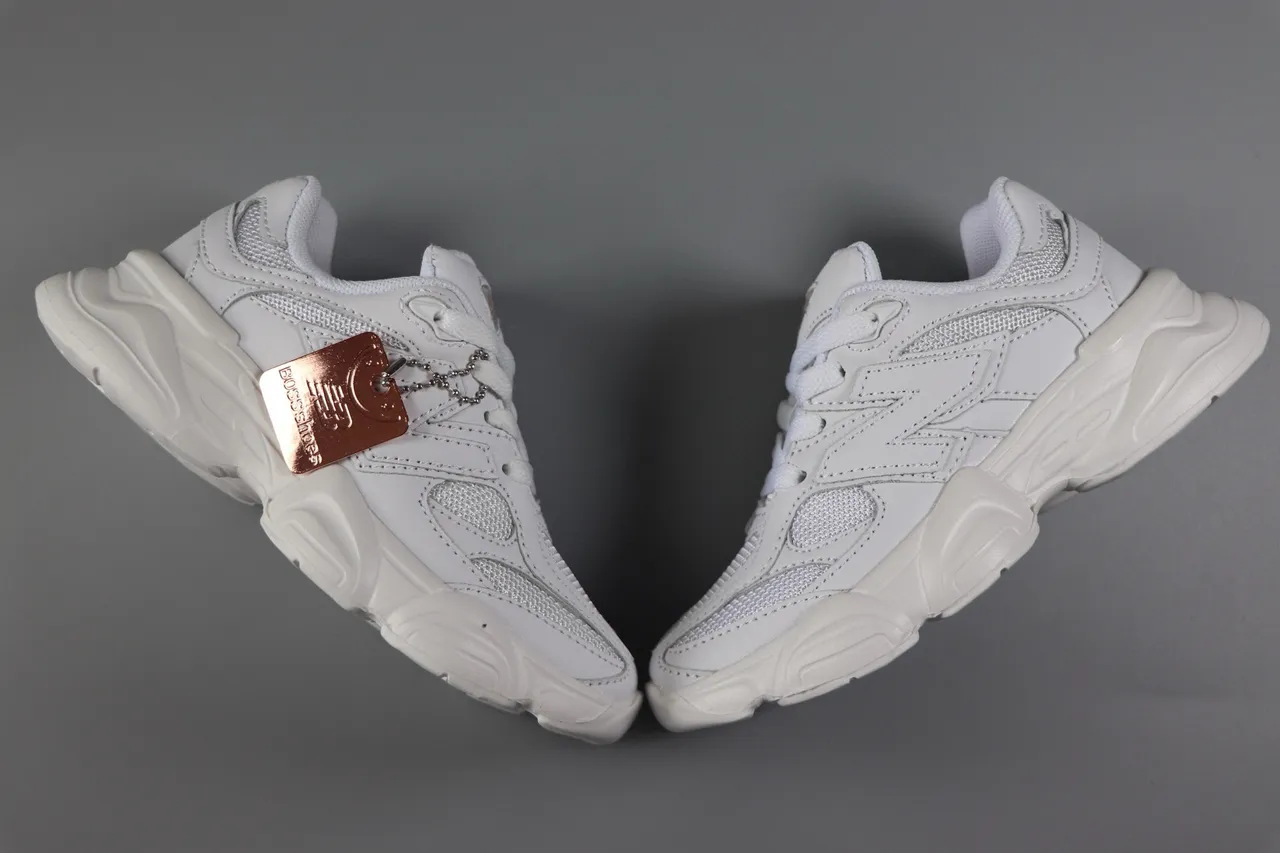 New Balance Rose Beige Semelle médiane stratifiée Tissu-Synthétique Supérieur Baskets chunky 14