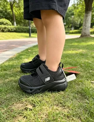 New Balance Prata Preto Fechamento Velcro Corrediça Superior Malha Metálica Tênis Lifestyle 11