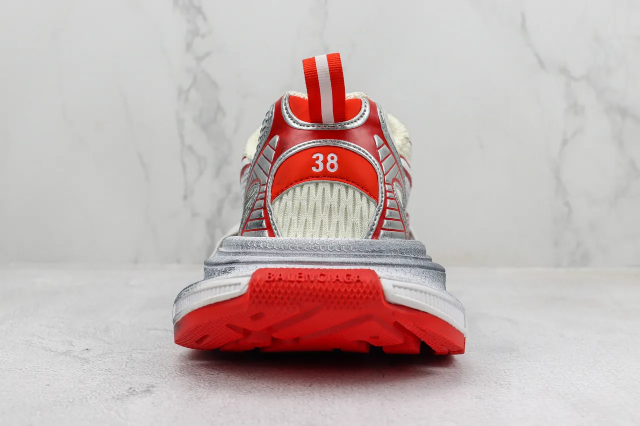 New Balance Argent Rouge Semelle intermédiaire Mesh et revêtement synthétique Sneakers chunky 9